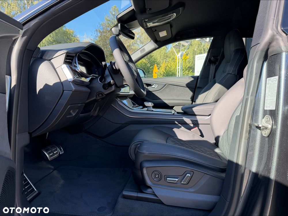 Audi Q8 - 13
