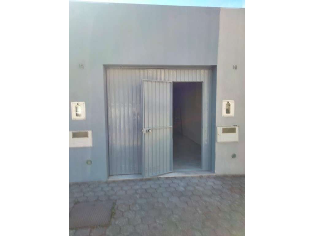 Garagem para dois carros - Grande imagem: 2/10
