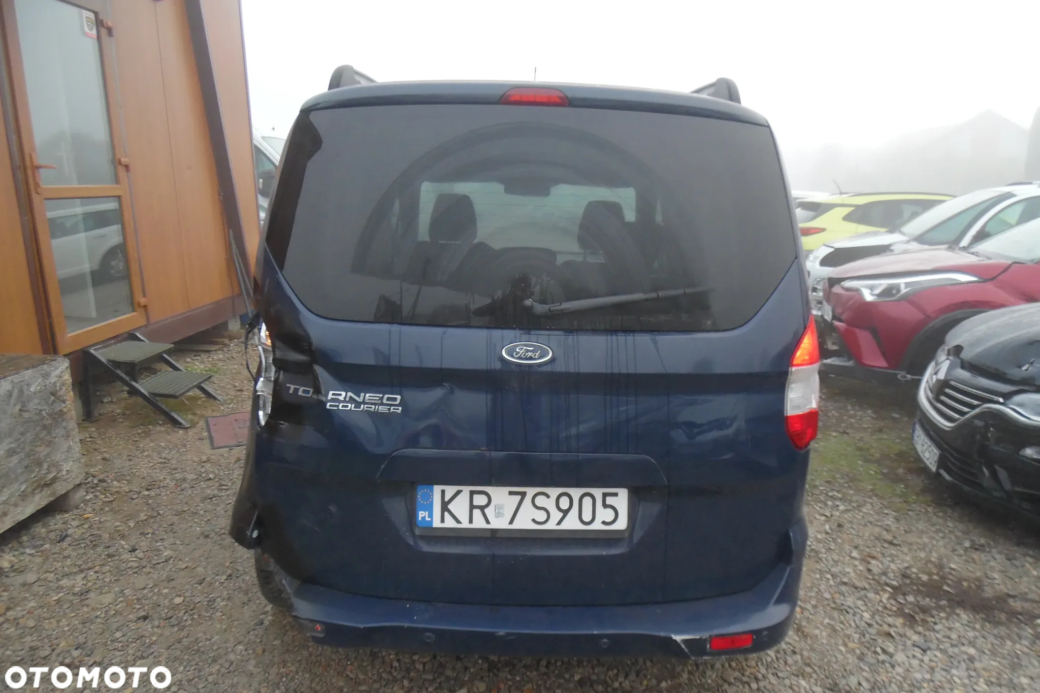 Ford Tourneo Courier 1.5 TDCi Trend - 18