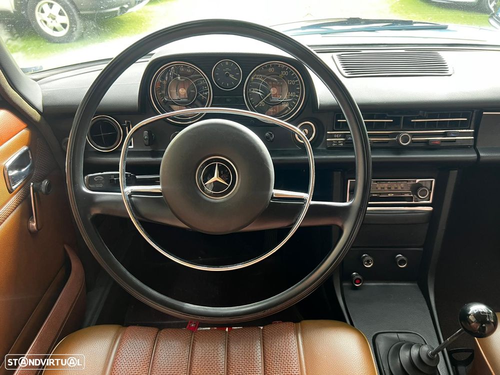 Mercedes-Benz W114/W115 (1968-1974) - 24