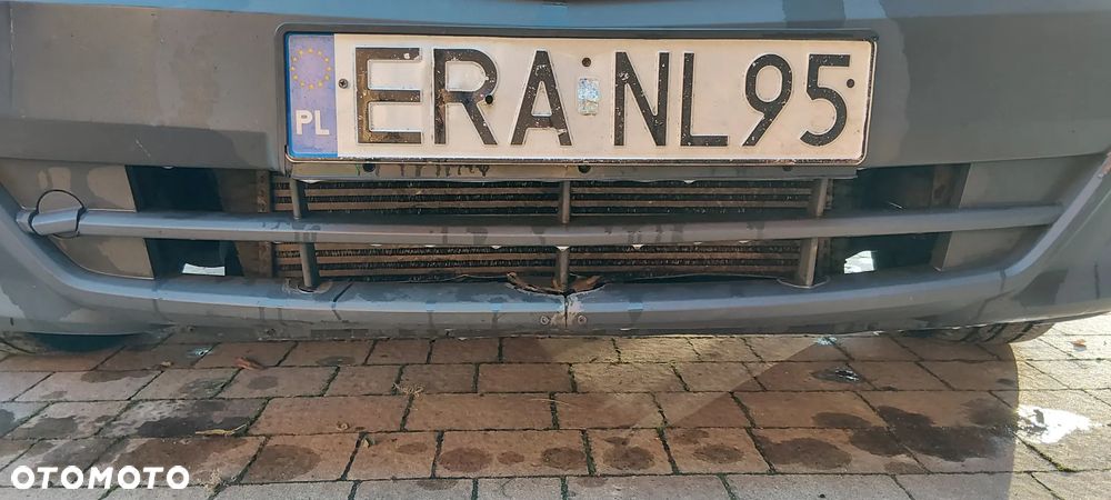 Mercedes-Benz VITO - 11