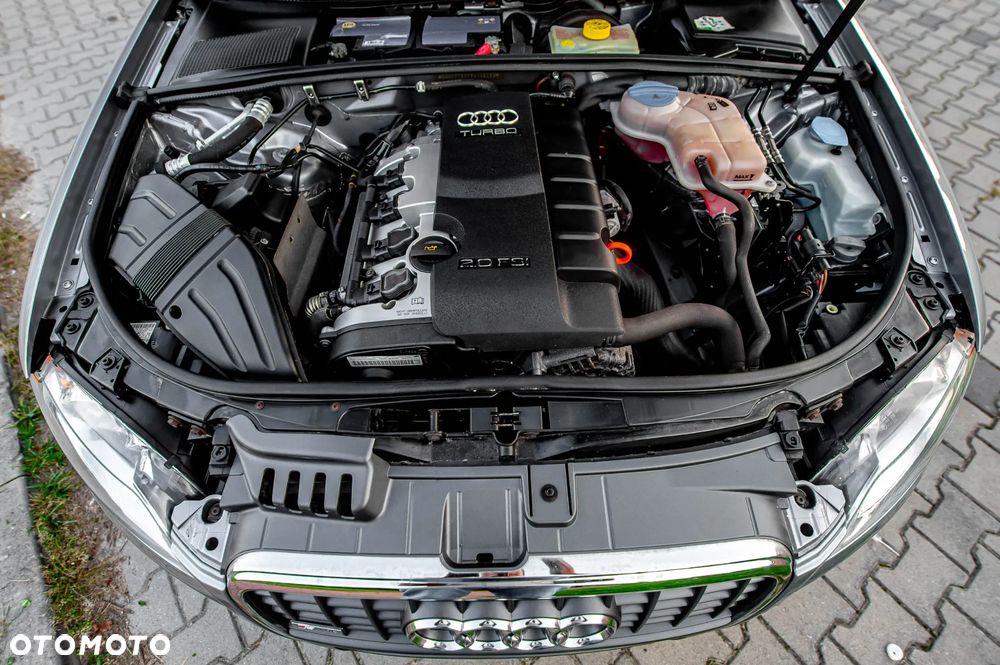 Audi A4 Limousine 2.0 T FSI quattro - 20