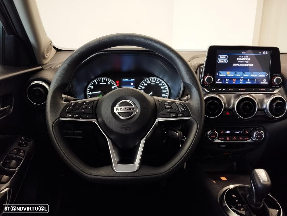 Nissan Juke 1.0 DIG-T N-Connecta DCT - 37
