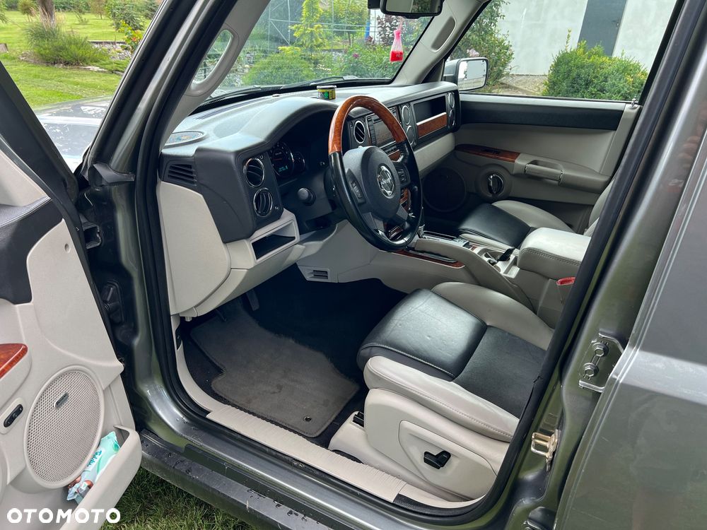 Jeep Commander 3.0 CRD Overland
