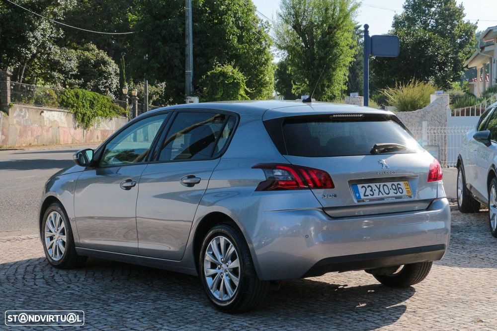 Peugeot 308 1.5 BlueHDi Style - 31
