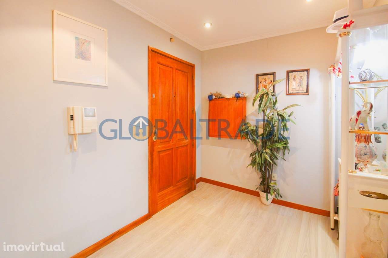 Apartamento T3 Renovado em Rio Tinto - Grande imagem: 2/48