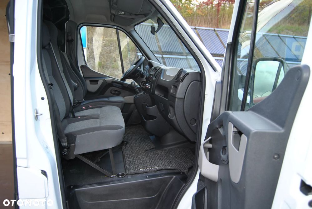 Renault Master - 13