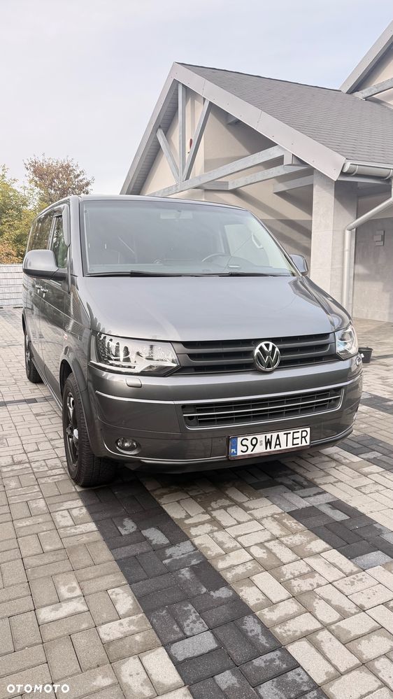 Volkswagen Multivan 2014 photo 2