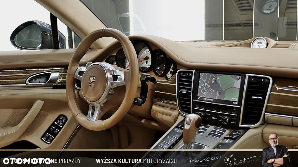 Porsche Panamera GTS - 18