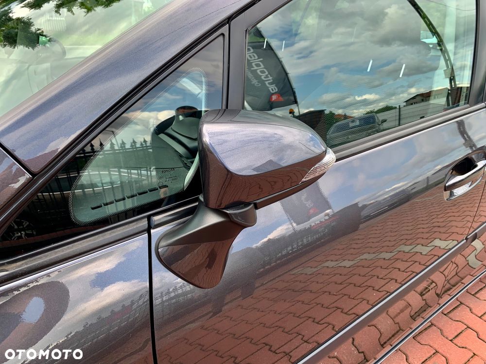 Toyota Verso 1.6 5-Sitzer Comfort - 26