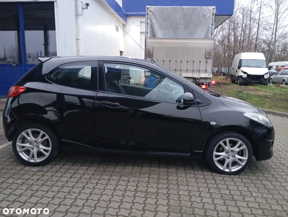 Mazda 2 1.5 Sport Dynamic - 26
