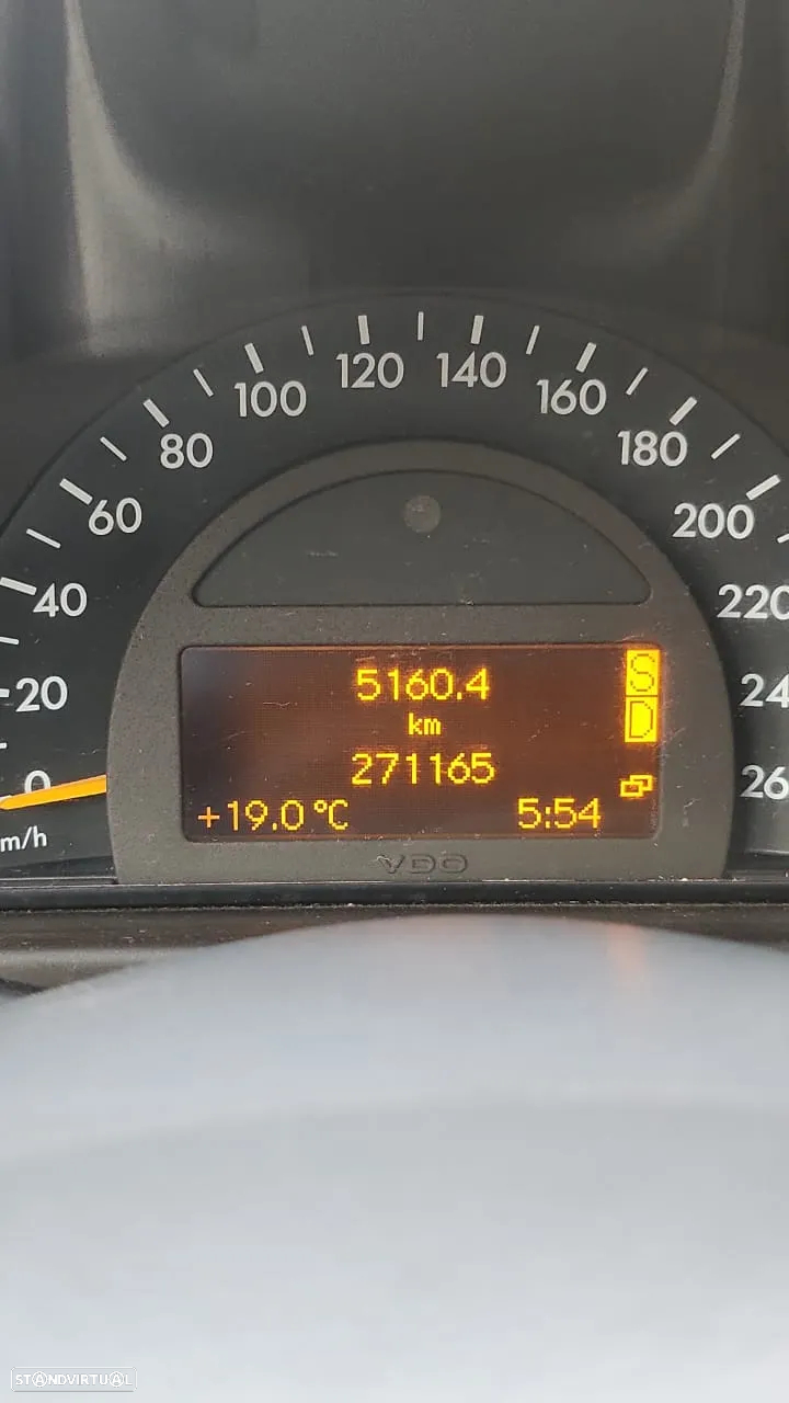 Mercedes-Benz C 270 - 49