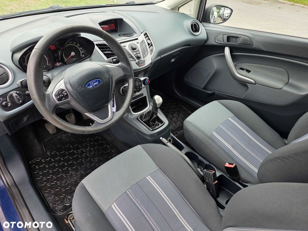 Ford Fiesta - 5