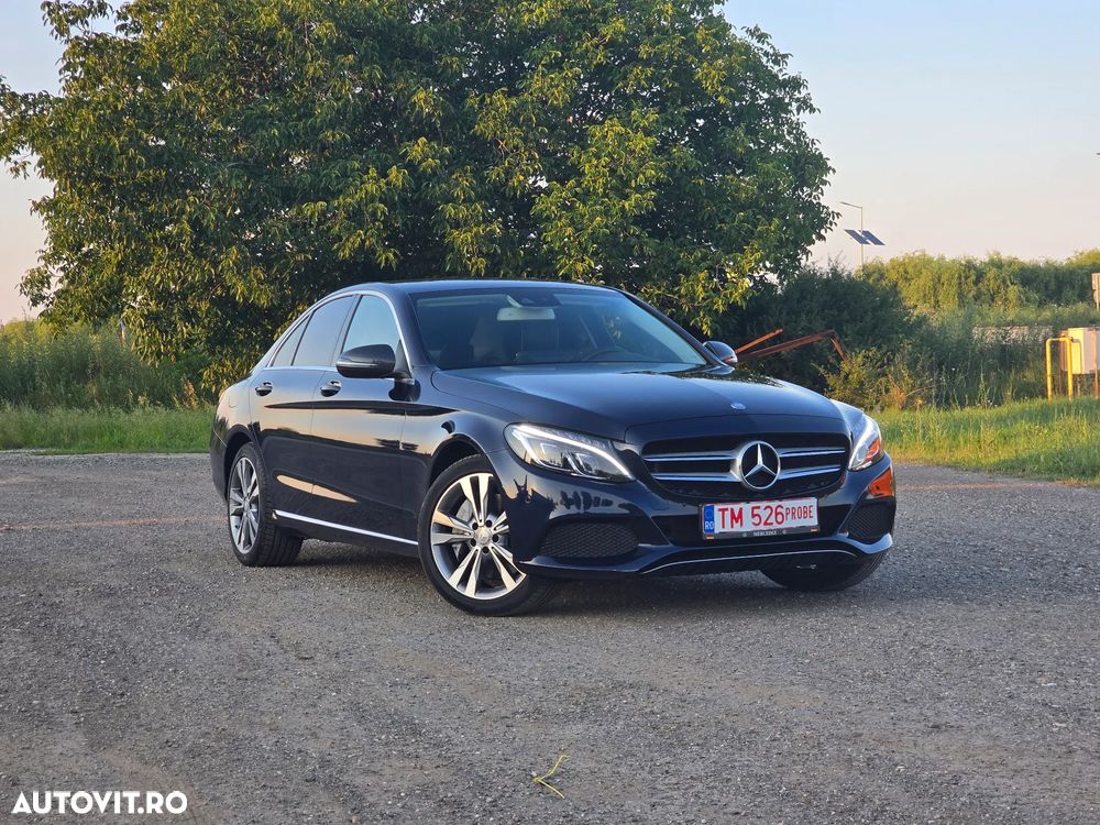 MERCEDES-BENZ C-Class