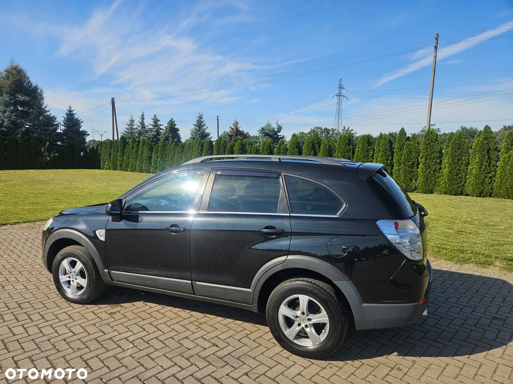 Chevrolet Captiva 2.4 2WD 7 Sitzer LS - 10