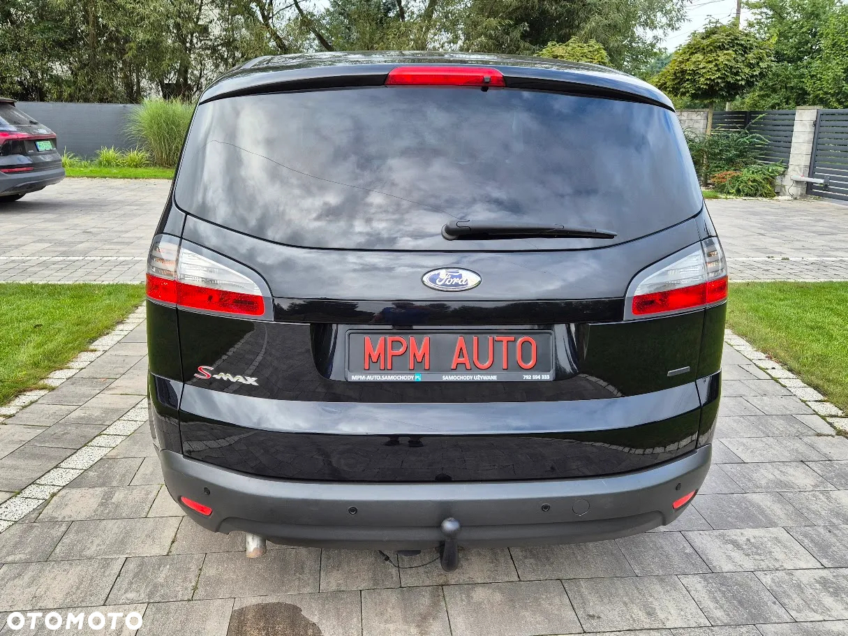 Ford S-Max - 8