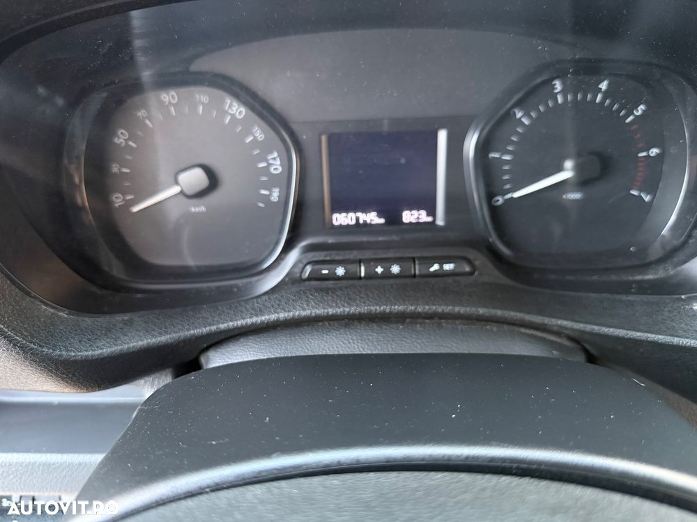 Peugeot Expert Combi L2H1 1.6 BlueHDI - 13