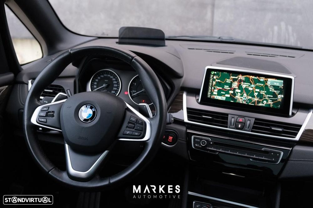 BMW 218 Active Tourer - 13