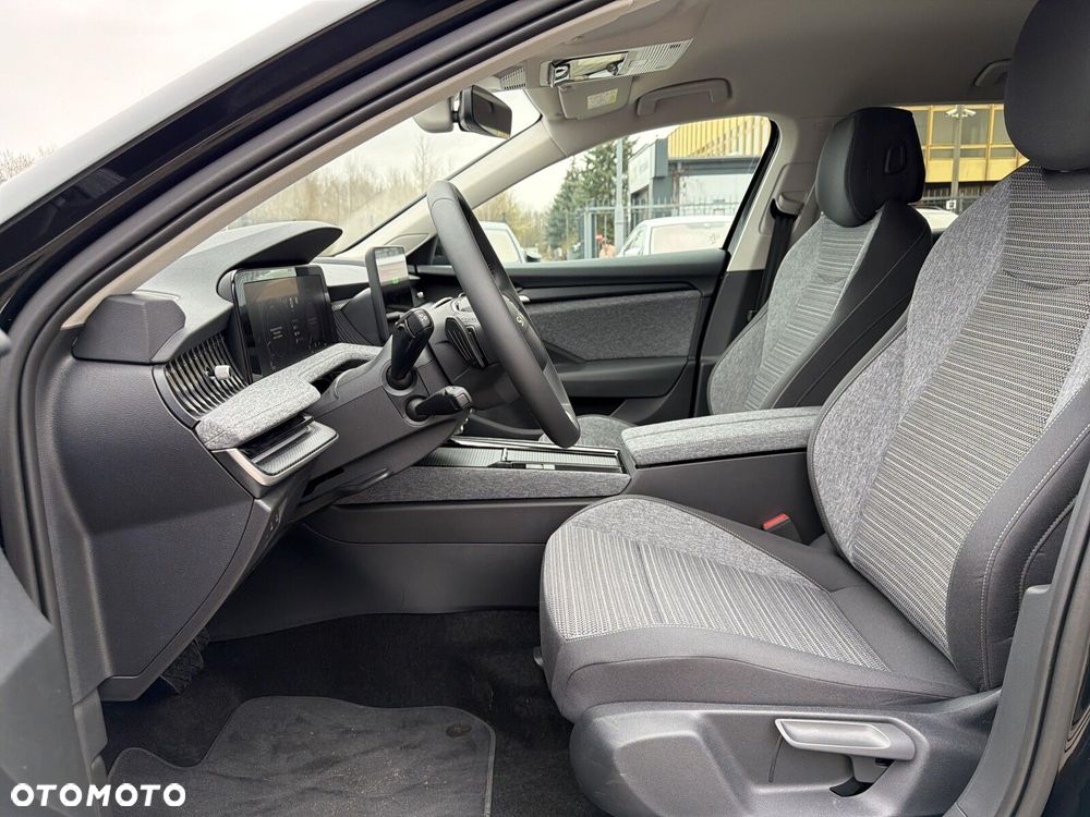 Skoda Superb 2.0 TSI Selection DSG - 9