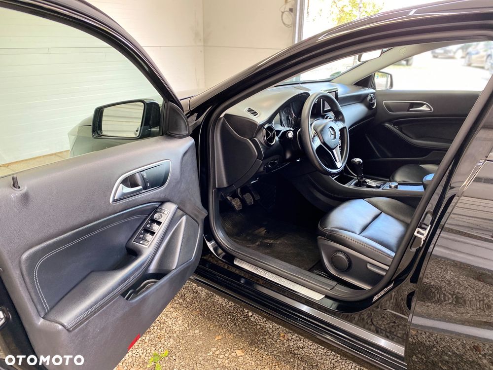 Mercedes-Benz Klasa A 180 (BlueEFFICIENCY) Style - 8