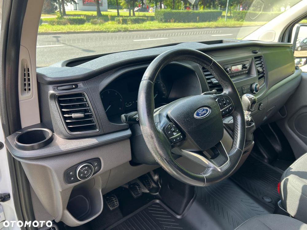 Ford TRANSIT CUSTOM 2,0 TDCI 130KM L1 ZABUDOWA WARSZTATOWA - 38