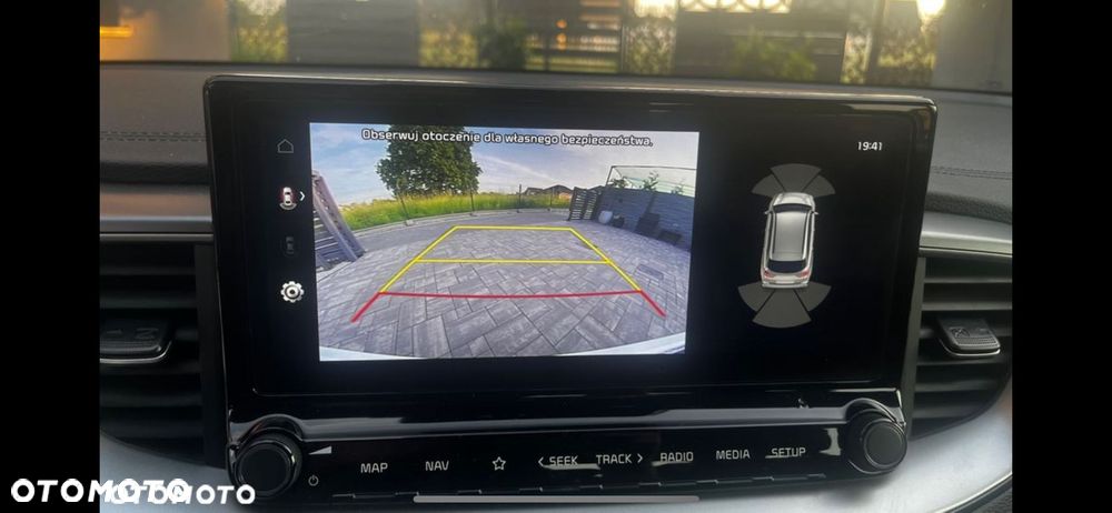 Kia Ceed 1.5 T-GDI DCT7 (48V M-H) Ultimate Edition - 14