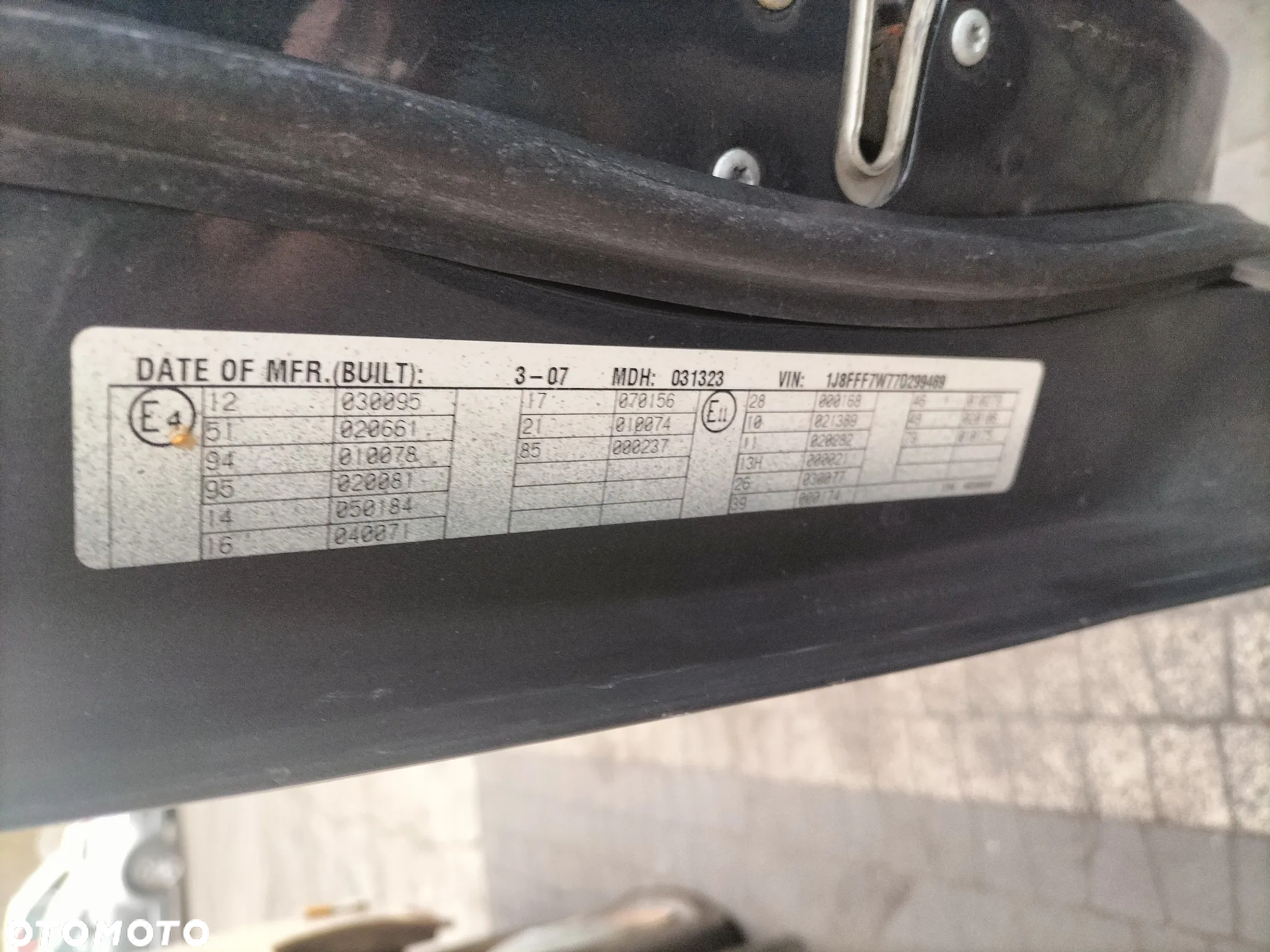 ZDERZAK TYŁ  JEEP COMPASS 2.4 16V 170 KM 125 KW 07-10r - 8