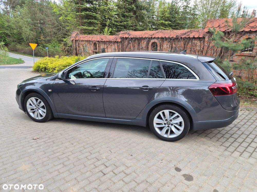 Opel Insignia CT 2.0 CDTI S&S - 32