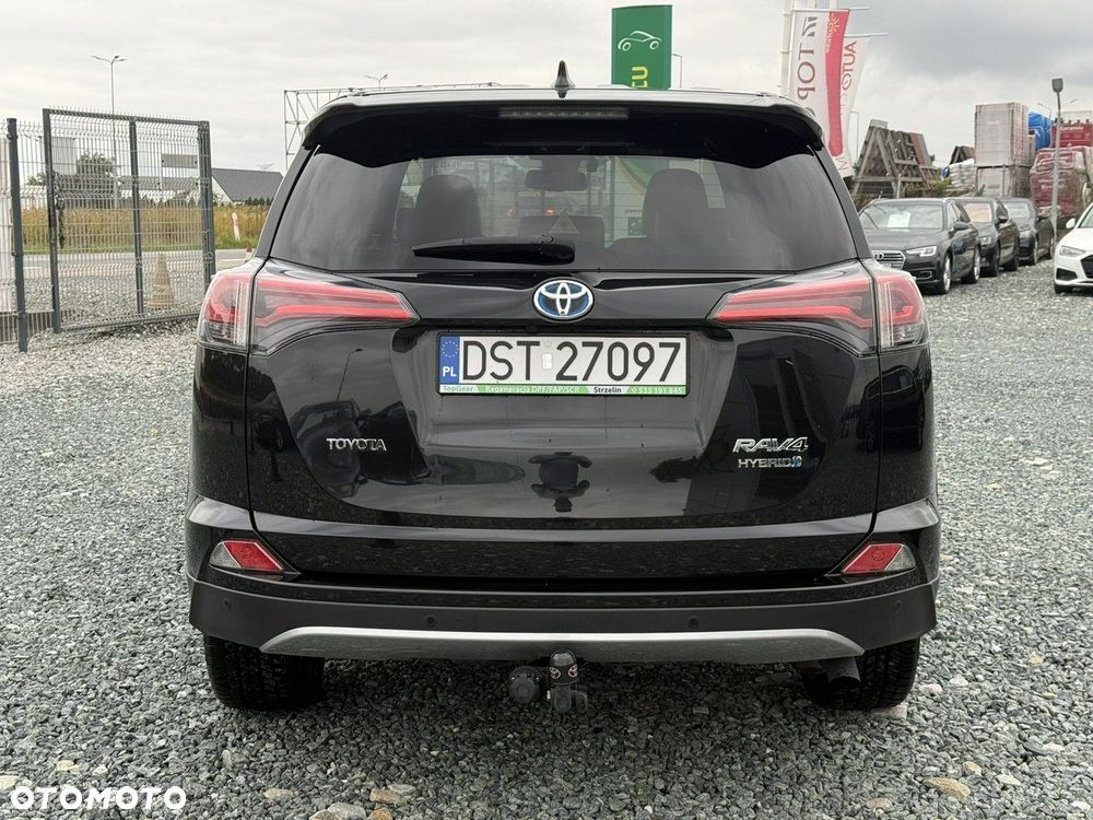 Toyota RAV4 Hybrid Premium 4x2 - 8