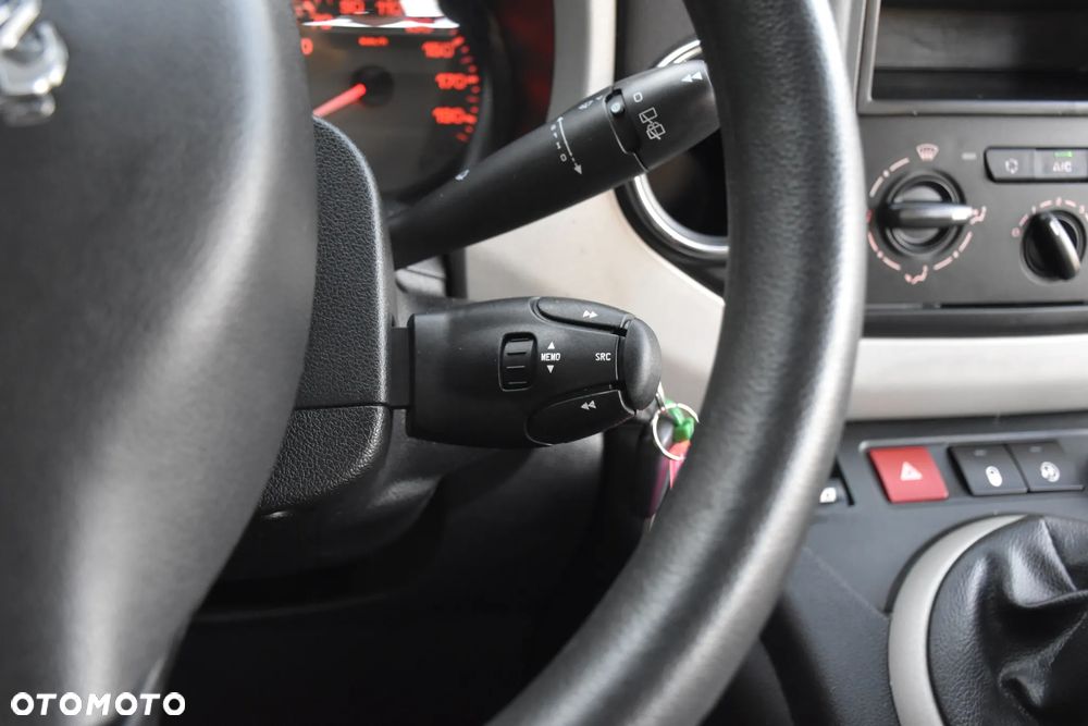 Peugeot Partner e-HDi FAP 92 Stop&Start Active - 25