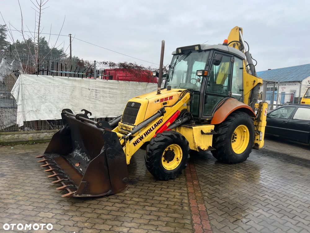 Inny NEW HOLAND LB95B - 1