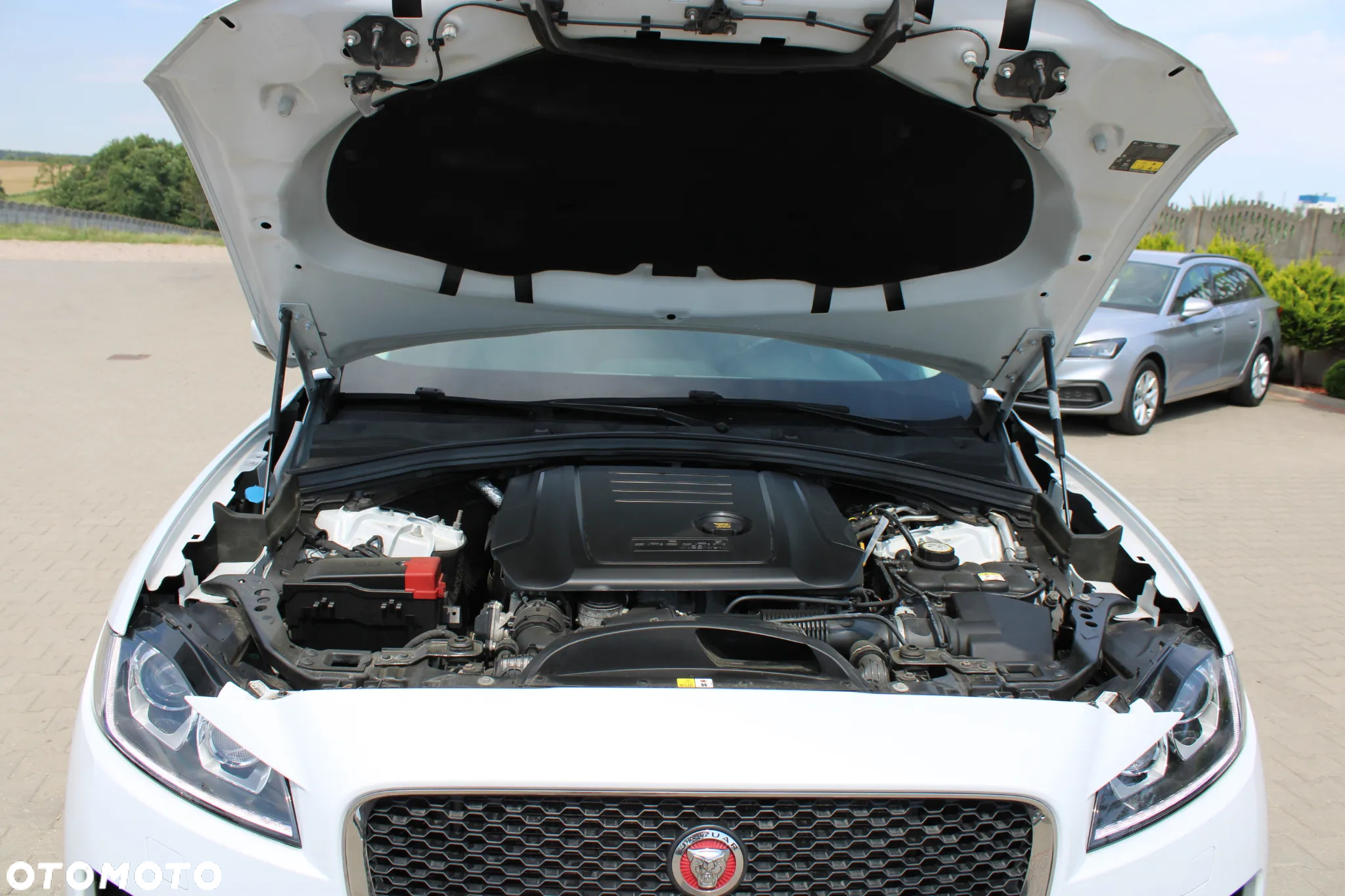Jaguar F-Pace - 36