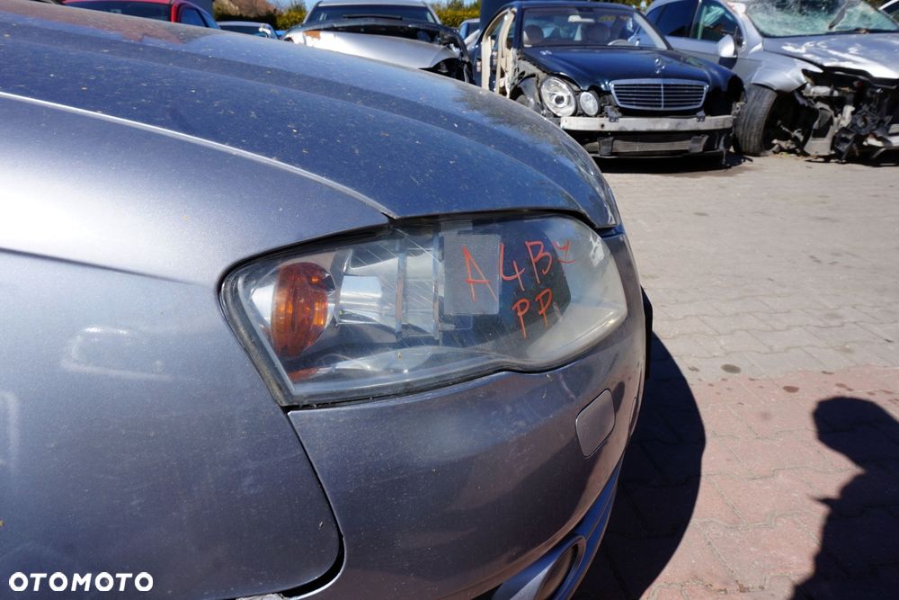 LAMPA PRZEDNIA PRAWA A4 B7  AUDI 2004-2008 - 3