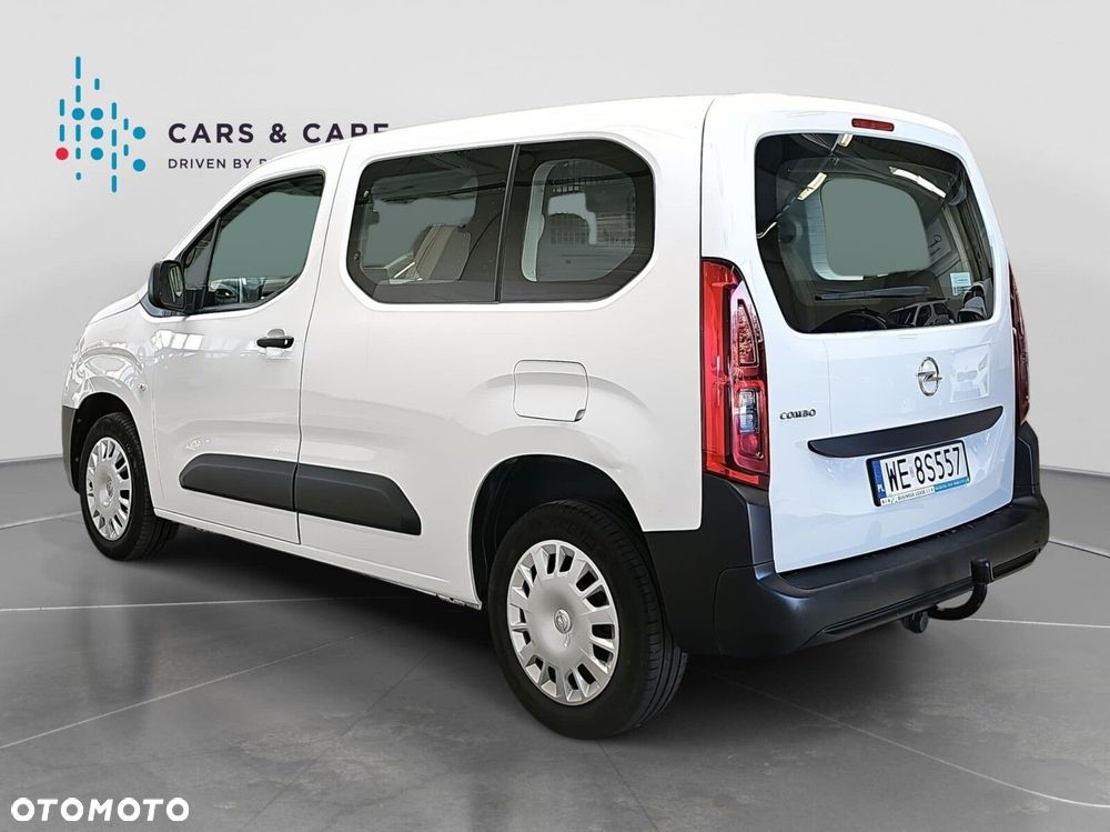 Opel Combo 1.5 DT Edition 102KM - 28