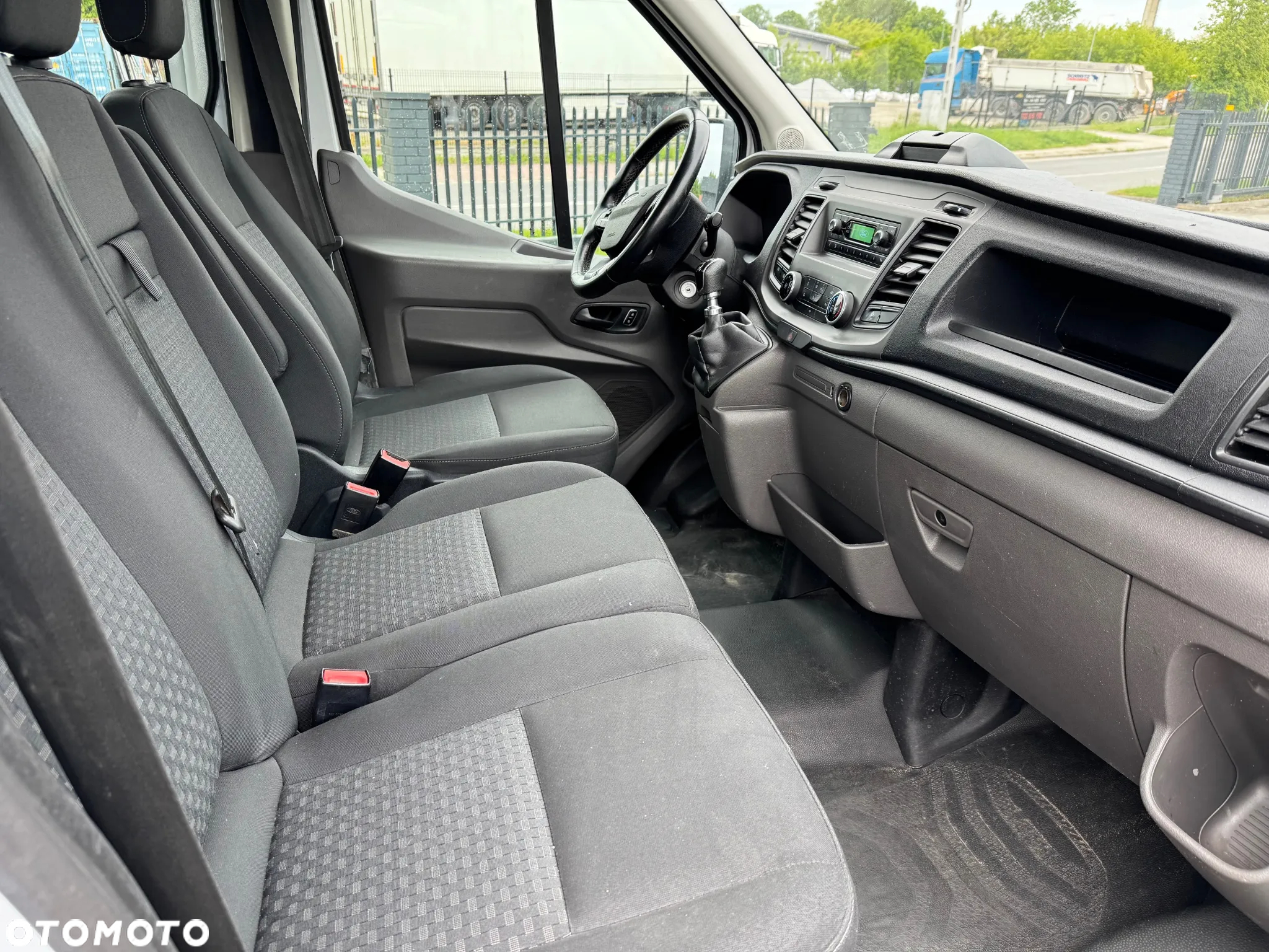 Ford Transit - 9