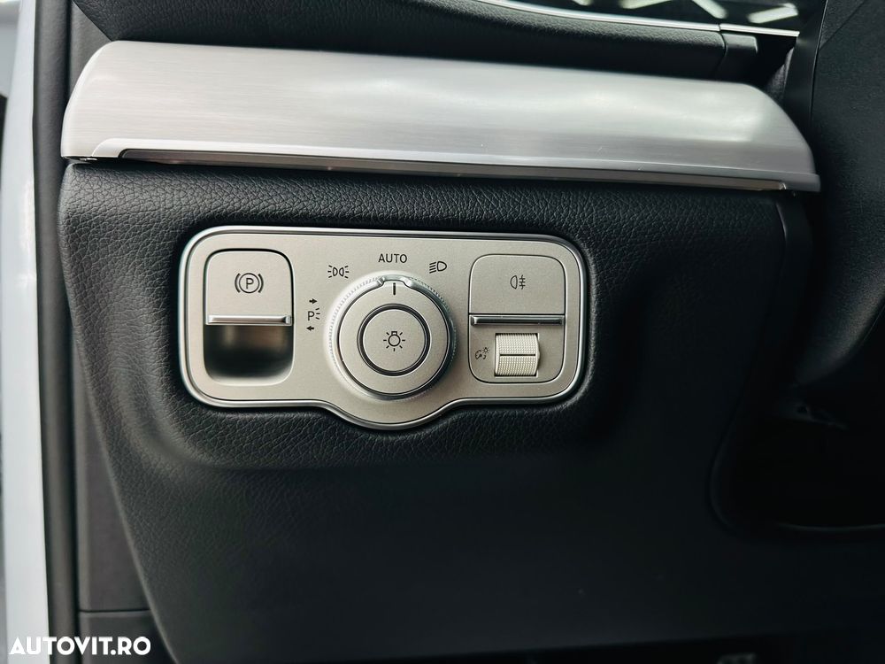 Mercedes-Benz GLE 300 d 4MATIC 9G-TRONIC AMG Line - 13