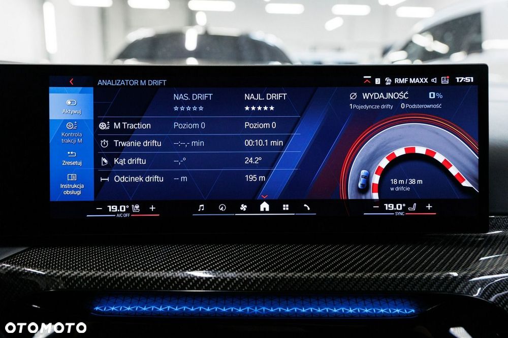 BMW M4 Competition M xDrive - 41