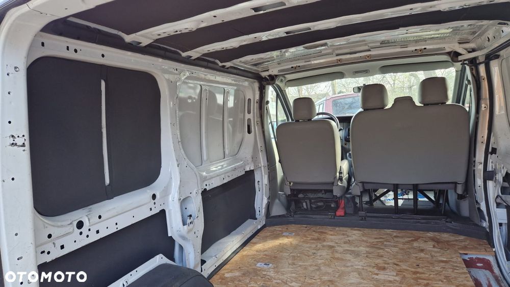 Opel Vivaro 2.0CDTI - 17