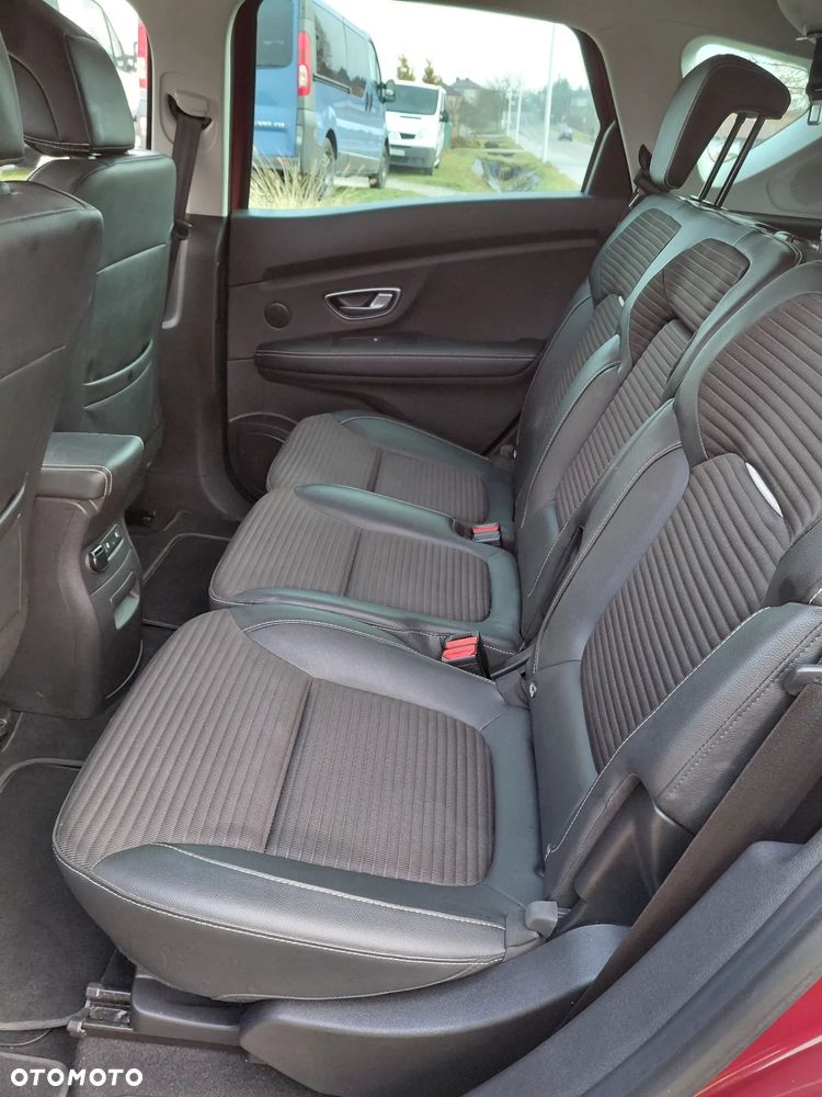 Renault Scenic TCe 140 GPF EDC INTENS - 12