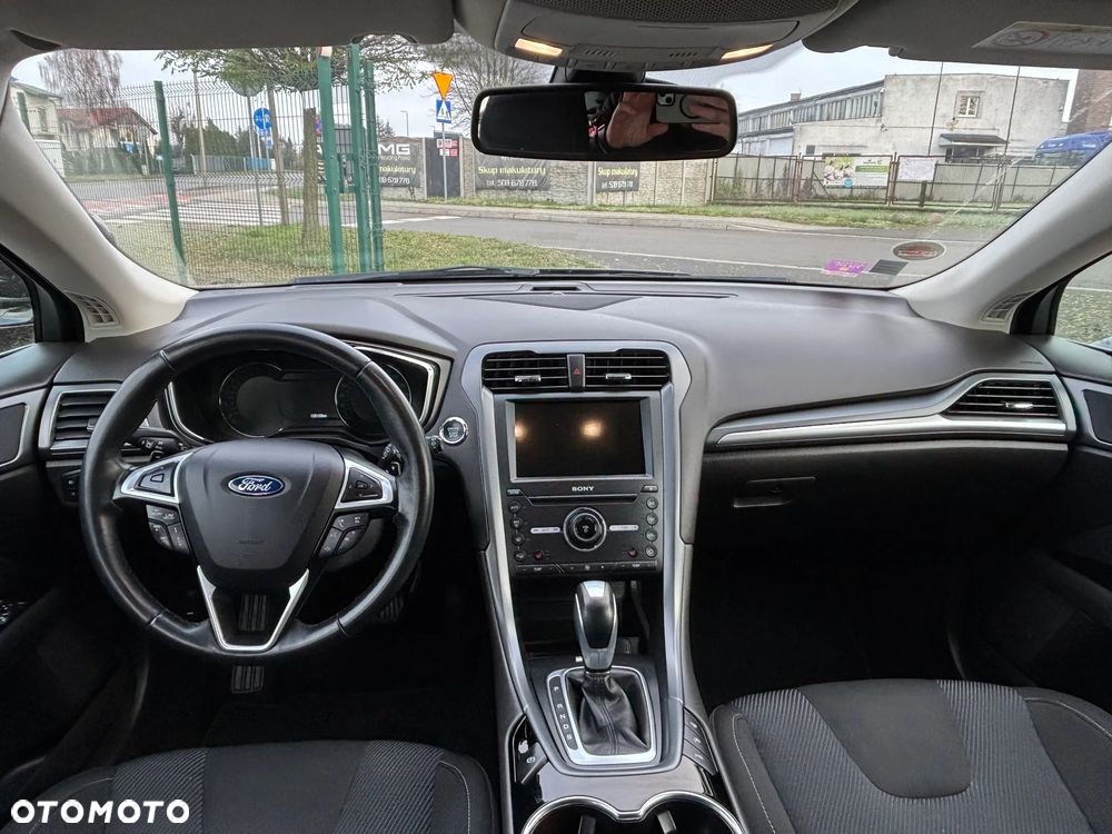 Ford Mondeo 2.0 EcoBlue Titanium - 19