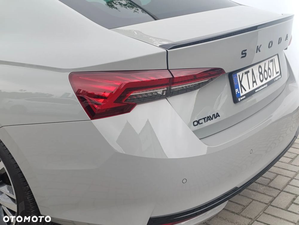 Skoda Octavia 1.5 TSI ACT Sportline - 12