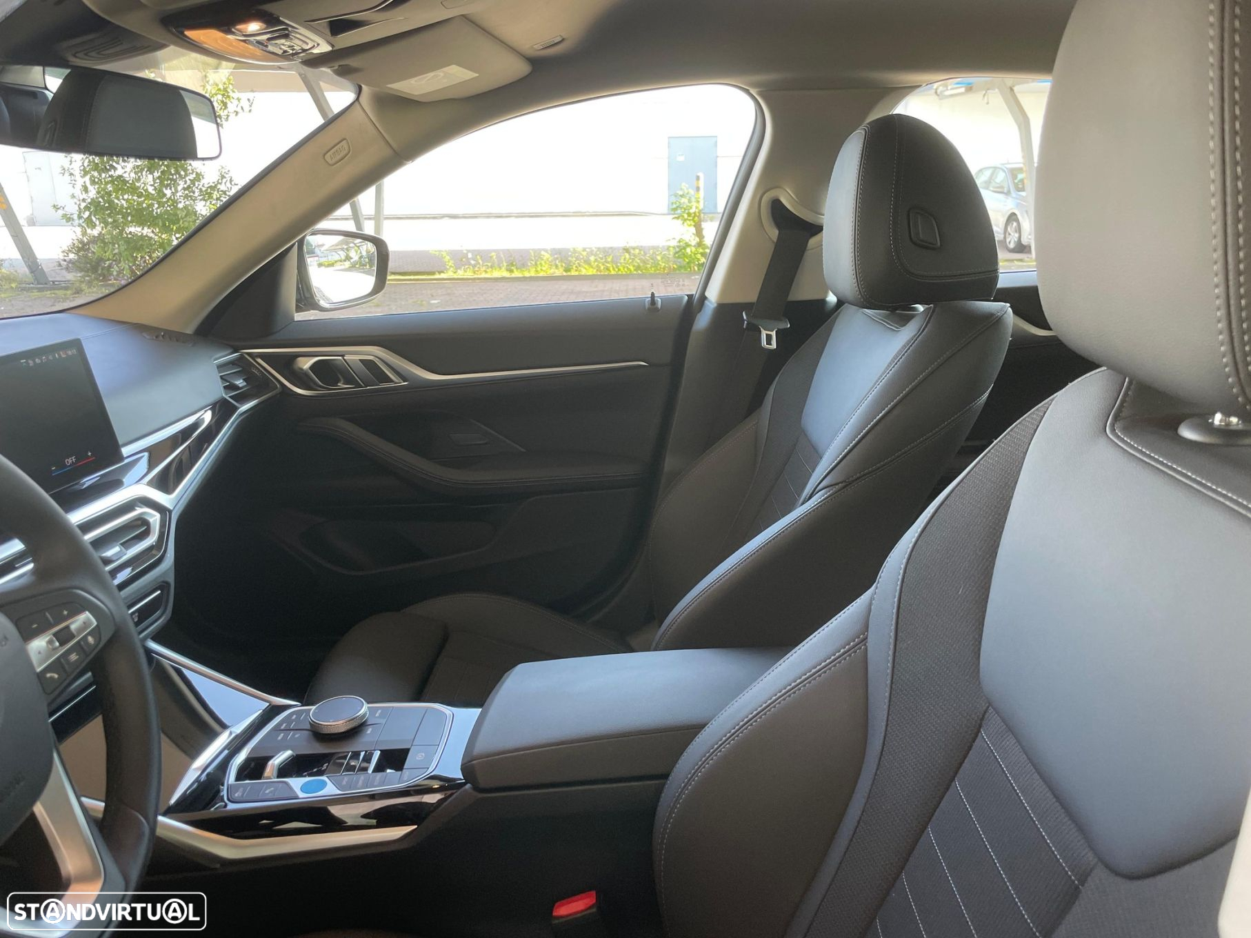 BMW i4 eDrive40 Desportiva M - 8