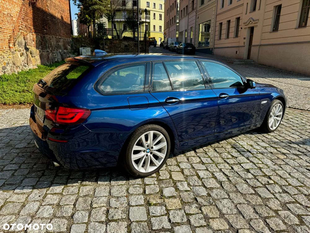 BMW Seria 5 535d Sport-Aut - 7