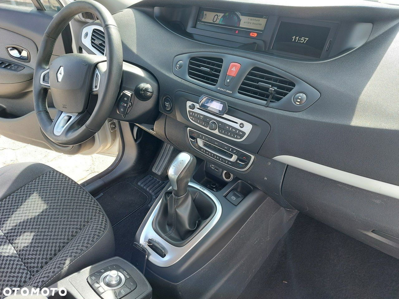 Renault Scenic - 10