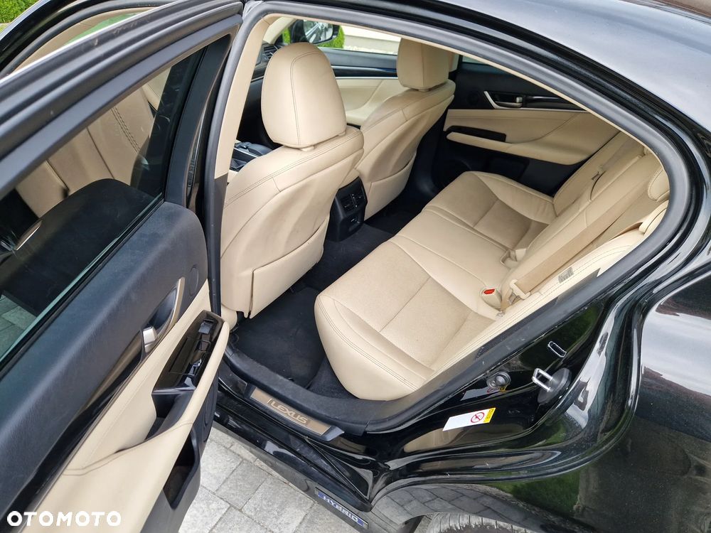 Lexus GS 300h Elegance - 14