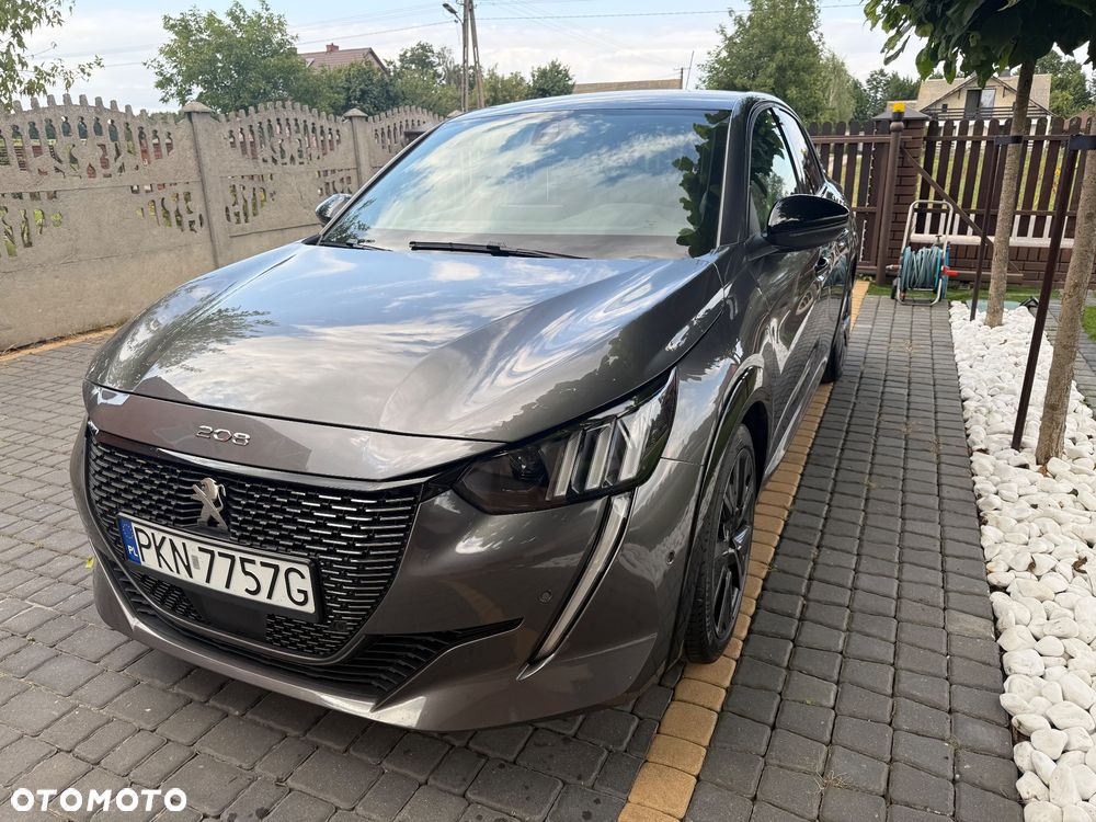 Peugeot 208 PureTech 100 EAT8 GT Pack - 10