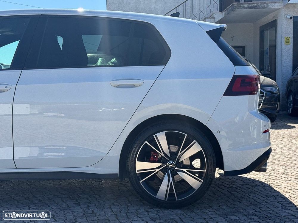 VW Golf 2.0 TDI GTD DSG - 13