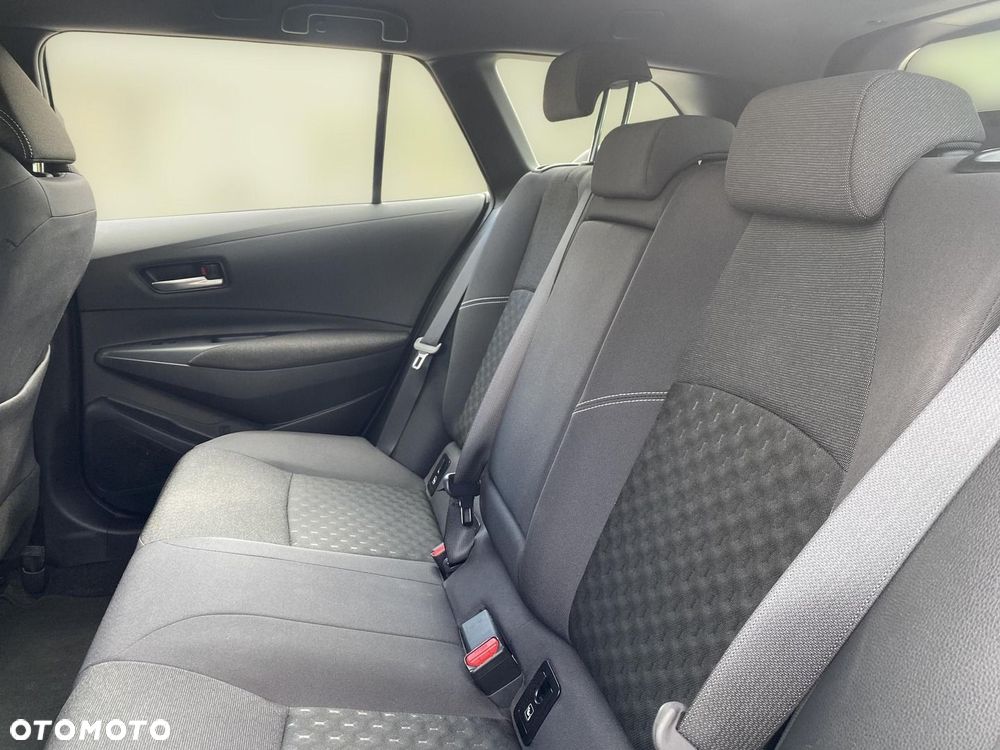Toyota Corolla 1.8 Hybrid Comfort - 16