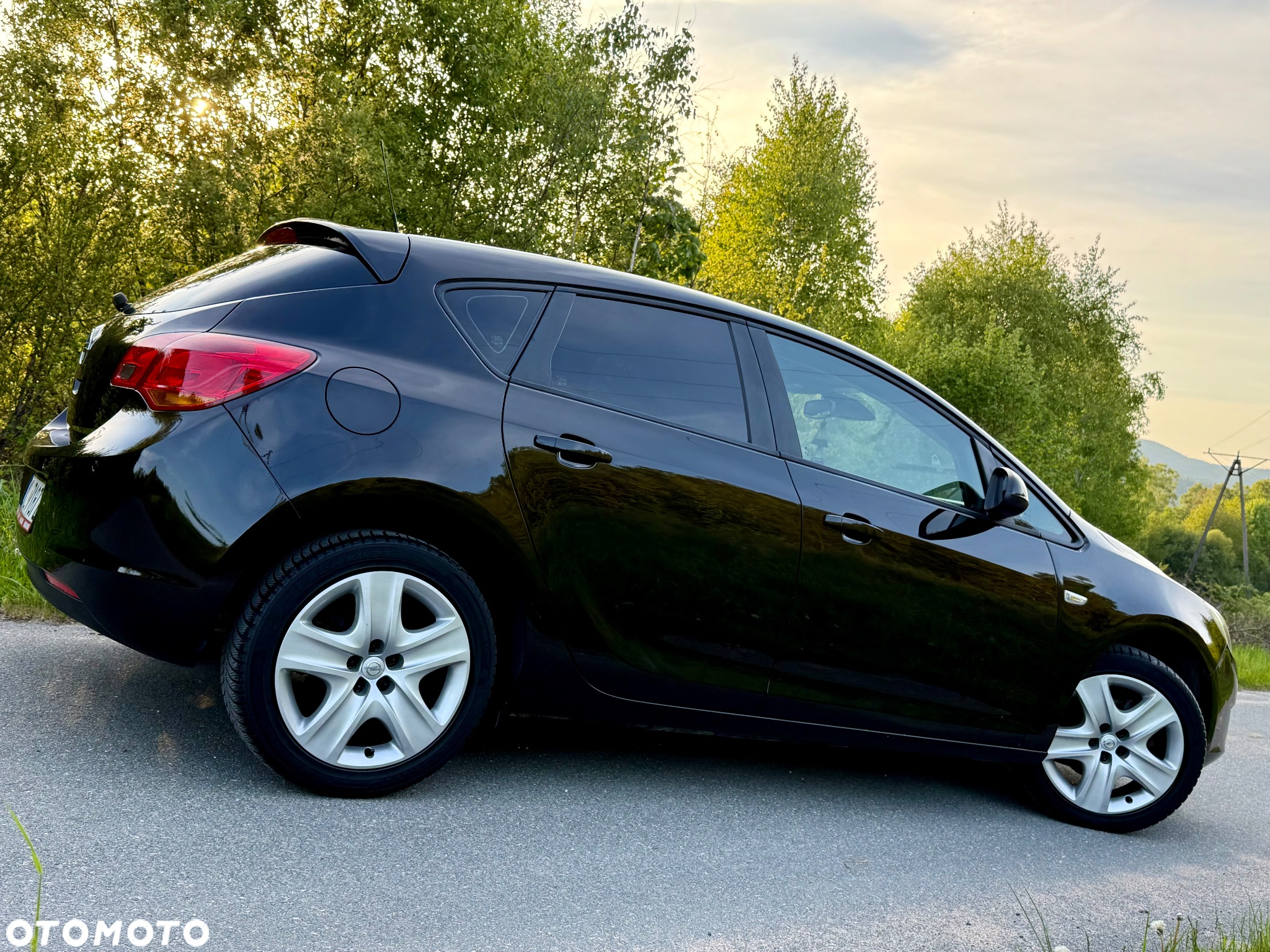 Opel Astra 1.6 Design Edition - 17