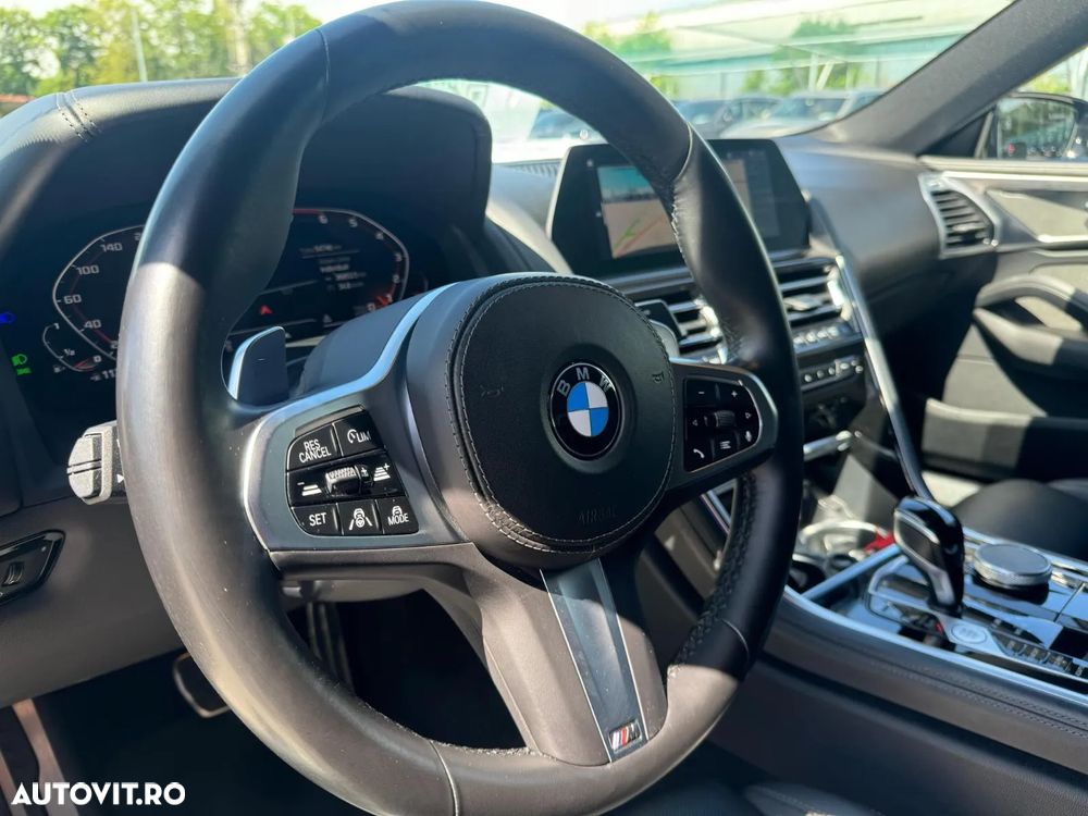 BMW M8 M850i xDrive - 11
